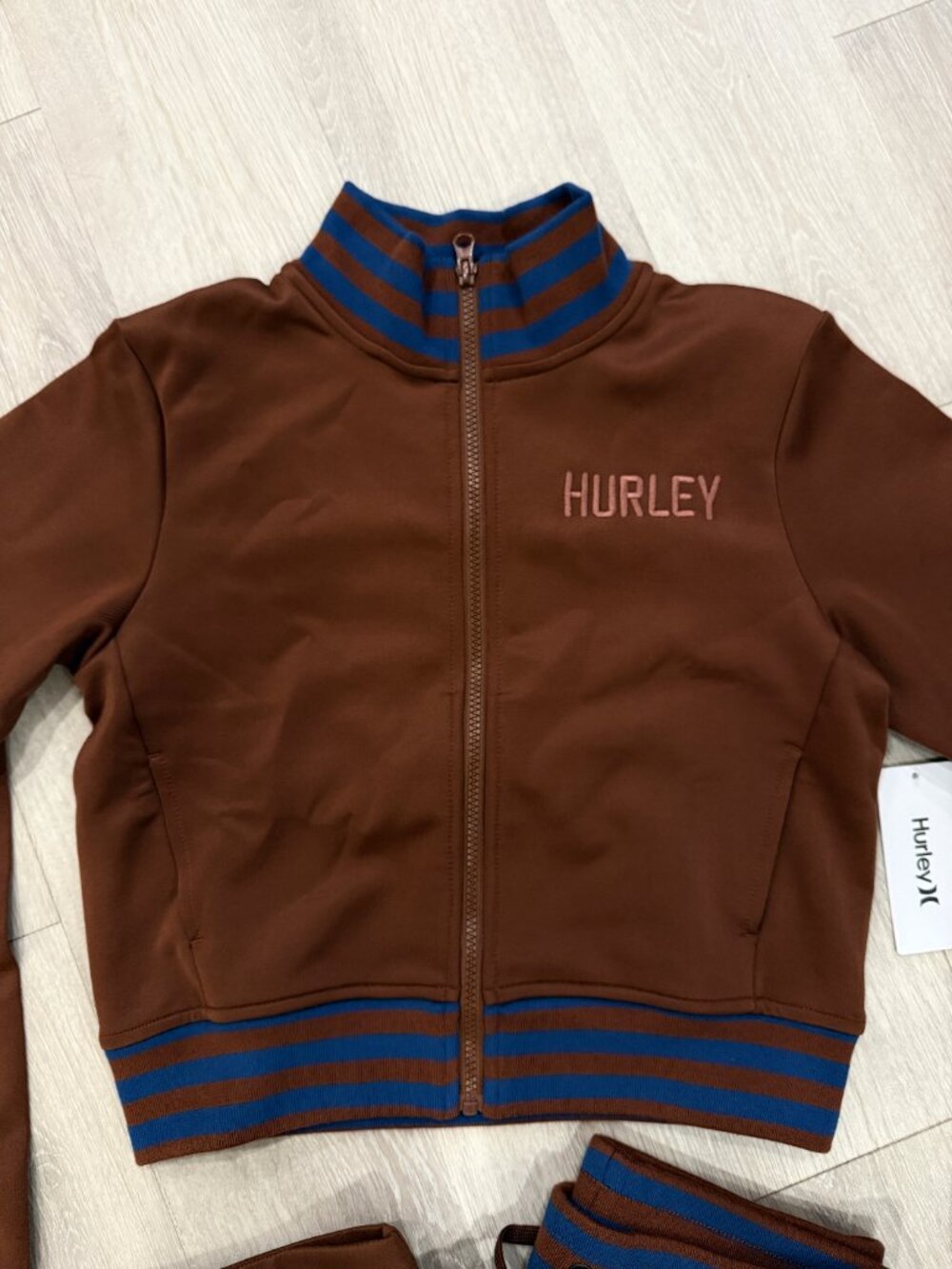 Hurley Matching Set - Picture 3 of 3